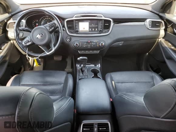 2018 Kia Sorento SX z VIN 5XYPKDA52JG391657, wystawiony jako Copart lot #65422365 z przebiegiem 133 943 mil mil oraz Szkoda całkowita • Salvage title. Historia ofert i sprzedaży dostępna na DreamBid. Obrazek 8.