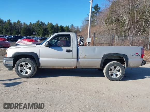 2006 Chevrolet Silverado 1500 Work Truck с VIN 3GCEK14VX6G180393, выставлен на аукционе IAAI как лот 41875043 с пробегом 107 441 миль миль и . История ставок и продаж доступна на DreamBid. Изображение 12.