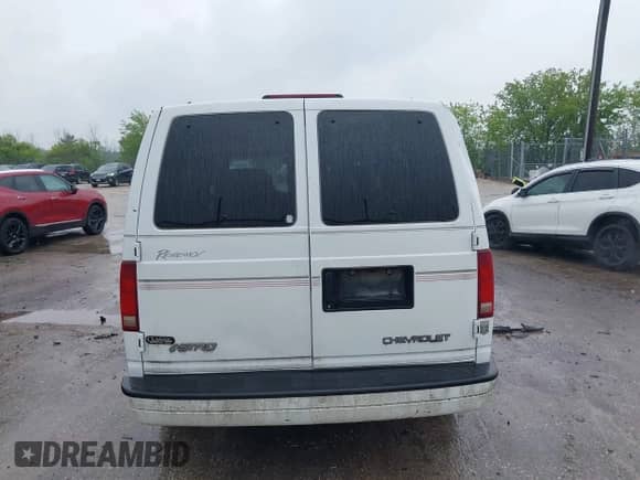 2000 Chevrolet Astro Cargo YF7 с VIN 1GBDM19W3YB134654, выставлен на аукционе IAAI как лот 42410315 с пробегом 195 786 миль миль и . История ставок и продаж доступна на DreamBid. Изображение 16.