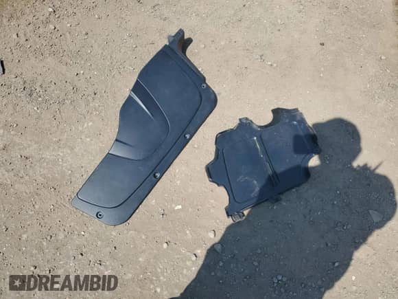 2002 BMW 7 Series 745i with VIN WBAGL634X2DP59674, listed as a Copart auction lot 69068845 with 190,469 mi miles and Salvage title. Bid and sale history available at DreamBid. Image 12.