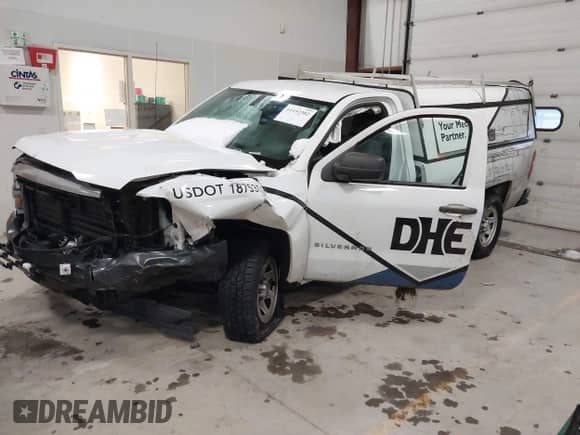 2018 Chevrolet Silverado 1500 Work Truck с VIN 1GCNKNEC5JZ127081, выставлен на аукционе IAAI как лот 41192302 с пробегом 161 582 миль миль и . История ставок и продаж доступна на DreamBid. Изображение 2.