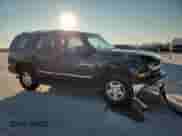 2005 Chevrolet Tahoe LS с VIN 1GNEC13V45J250232, выставлен на аукционе Copart как лот 84028955 с пробегом Не указан миль и Списание • Salvage title. История ставок и продаж доступна на DreamBid. Изображение 4.