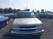 1998 Chevrolet Silverado 1500 with VIN 1GCEK14M5WZ116429, listed as a IAAI auction lot 42760349 with 165,028 mi miles and . Bid and sale history available at DreamBid. Image 6.