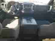 2016 GMC Sierra 1500 SLE с VIN 3GTP1MEC0GG101261, выставлен на аукционе Copart как лот 65740785 с пробегом 128 193 миль миль и Списание • Salvage title. История ставок и продаж доступна на DreamBid. Изображение 8.
