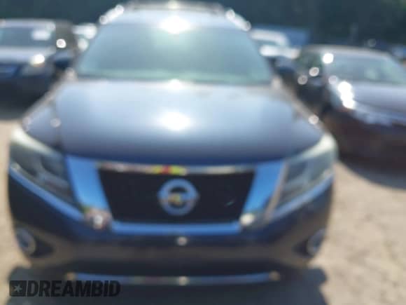 2016 Nissan Pathfinder Platinum with VIN 5N1AR2MM5GC602884, listed as a IAAI auction lot 42858173 with 170,888 mi miles and . Bid and sale history available at DreamBid. Image 6.