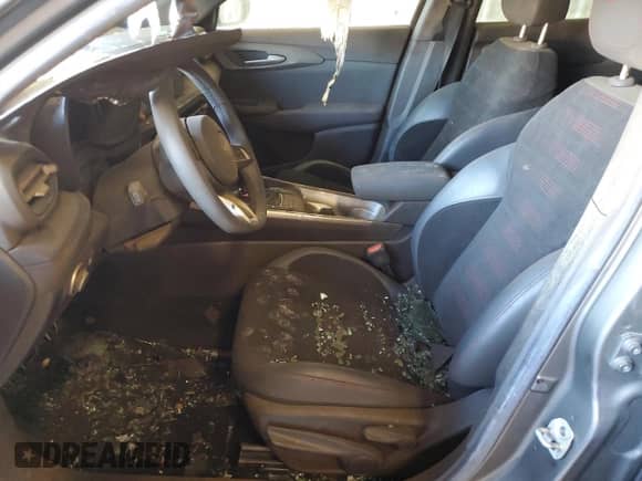 2024 Dodge Hornet GT z VIN ZACNDFAN2R3A14410, wystawiony jako Copart lot #86628204 z przebiegiem Nie podano mil oraz Nie do naprawy • Non repairable. Historia ofert i sprzedaży dostępna na DreamBid. Obrazek 7.