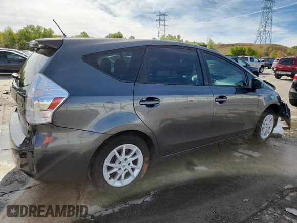 2014 Toyota Prius Three с VIN JTDZN3EU3E3315838, выставлен на аукционе Copart как лот 84419025 с пробегом 127 140 миль миль и Списание • Salvage title. История ставок и продаж доступна на DreamBid. Изображение 3.