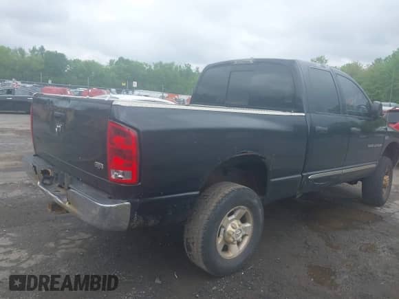 2006 Dodge 2500 ST with VIN 3D7KS28D56G132283, listed as a IAAI auction lot 42264078 with Not provided miles and . Bid and sale history available at DreamBid. Image 4.