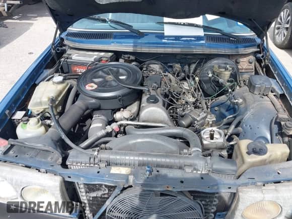 1984 Mercedes-Benz 300 z VIN WDBAB93AXEF005460, wystawiony jako IAAI lot #42868835 z przebiegiem 210 841 mil mil oraz . Historia ofert i sprzedaży dostępna na DreamBid. Obrazek 10.