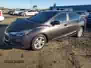 2017 Chevrolet Cruze LT с VIN 1G1BE5SM9H7166150, выставлен на аукционе Copart как лот 85307305 с пробегом 66 677 миль миль и Чистый • Clean title. История ставок и продаж доступна на DreamBid. Изображение 1.