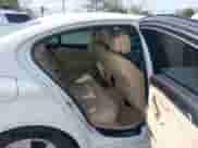 2012 BMW 5 Series 528i xDrive с VIN WBAXH5C57CDW02349, выставлен на аукционе IAAI как лот 43292404 с пробегом 140 243 миль миль и . История ставок и продаж доступна на DreamBid. Изображение 8.