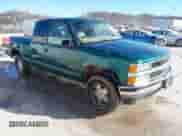 1997 Chevrolet Silverado 1500 with VIN 2GCEK19RXV1115899, listed as a IAAI auction lot 41671682 with 291,289 mi miles and . Bid and sale history available at DreamBid. Image 1.