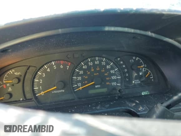 2003 Toyota Tundra Limited z VIN 5TBRT38133S373184, wystawiony jako Copart lot #71269315 z przebiegiem Nie podano mil oraz Nie do naprawy • Non repairable. Historia ofert i sprzedaży dostępna na DreamBid. Obrazek 9.