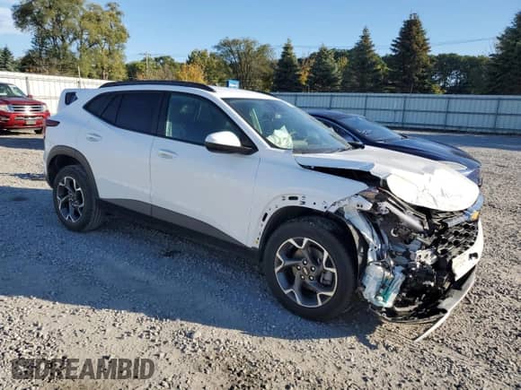 2024 Chevrolet Trax LT with VIN KL77LHE29RC074511, listed as a Copart auction lot 85283565 with 22,086 mi miles and Salvage title. Bid and sale history available at DreamBid. Image 4.