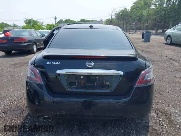 2014 Nissan Maxima SV with VIN 1N4AA5AP7EC913876, listed as a IAAI auction lot 42487703 with 165,451 mi miles and . Bid and sale history available at DreamBid. Image 16.