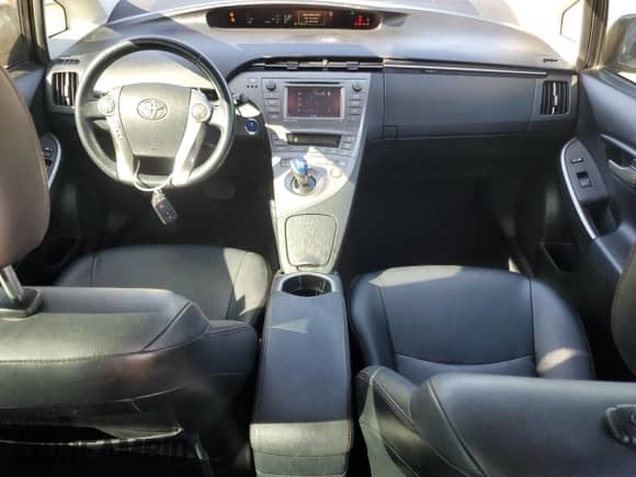 2013 Toyota Prius One with VIN JTDKN3DU1D5613732, listed as a Copart auction lot 80728495 with 176,374 mi miles and Salvage title. Bid and sale history available at DreamBid. Image 8.