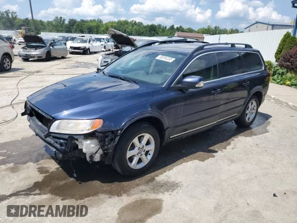 2012 Volvo XC70 3.2L with VIN YV4940BZ8C1141790, listed as a Copart auction lot 68094335 with 261,979 mi miles and Salvage title. Bid and sale history available at DreamBid. Image 1.