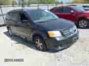 2010 Dodge Grand Caravan SXT с VIN 2D4RN5D1XAR443937, выставлен на аукционе IAAI как лот 43221470 с пробегом 219 114 миль миль и . История ставок и продаж доступна на DreamBid. Изображение 1.