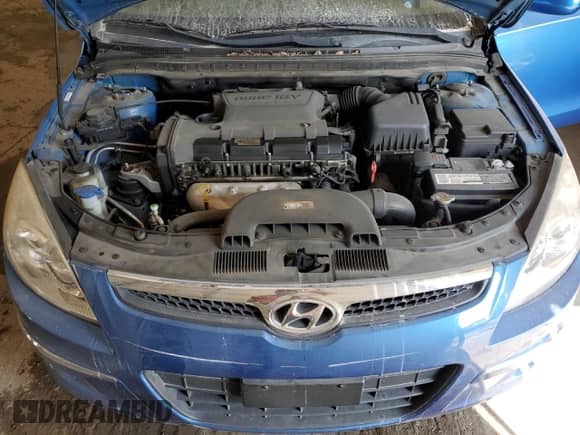 2012 Hyundai Elantra GLS z VIN KMHDC8AE1CU134588, wystawiony jako Copart lot #69384855 z przebiegiem 141 820 mil mil oraz Szkoda całkowita • Salvage title. Historia ofert i sprzedaży dostępna na DreamBid. Obrazek 12.