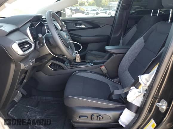 2021 Chevrolet TrailBlazer LT с VIN KL79MRSL1MB147488, выставлен на аукционе Copart как лот 71994895 с пробегом 132 867 миль миль и Списание • Salvage title. История ставок и продаж доступна на DreamBid. Изображение 7.