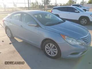 2011 Hyundai Sonata GLS z VIN 5NPEB4AC0BH105904, wystawiony jako IAAI lot #43576062 z przebiegiem 126 133 mil mil oraz . Historia ofert i sprzedaży dostępna na DreamBid. Obrazek 1.