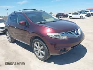 2013 Nissan Murano SV z VIN JN8AZ1MW1DW323012, wystawiony jako IAAI lot #42999930 z przebiegiem 143 020 mil mil oraz . Historia ofert i sprzedaży dostępna na DreamBid. Obrazek 1.
