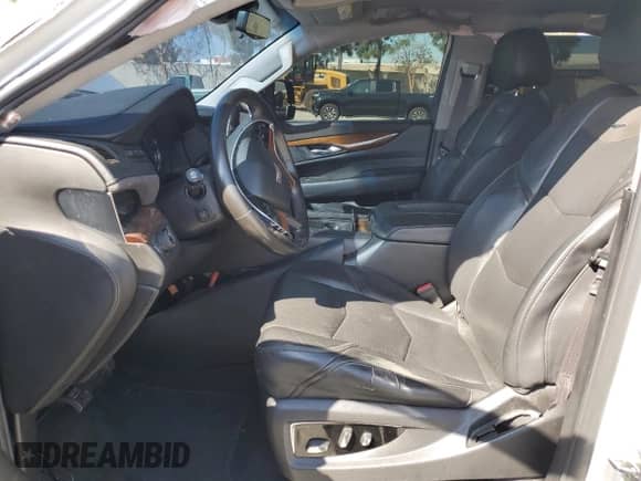 2017 Cadillac Escalade Luxury with VIN 1GYS3BKJ8HR160467, listed as a Copart auction lot 48958105 with 133,108 mi miles and Salvage title. Bid and sale history available at DreamBid. Image 7.