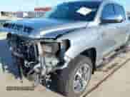 2019 Toyota Tundra SR5 с VIN 5TFAY5F17KX845478, выставлен на аукционе IAAI как лот 41155651 с пробегом 42 291 миль миль и . История ставок и продаж доступна на DreamBid. Изображение 6.