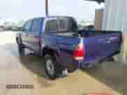 2007 Toyota Tacoma PreRunner z VIN 3TMJU62N57M041798, wystawiony jako IAAI lot #43423609 z przebiegiem 266 794 mil mil oraz . Historia ofert i sprzedaży dostępna na DreamBid. Obrazek 3.