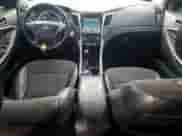 2011 Hyundai Sonata Limited z VIN 5NPEC4AC1BH186098, wystawiony jako Copart lot #70462165 z przebiegiem 191 830 mil mil oraz Szkoda całkowita • Salvage title. Historia ofert i sprzedaży dostępna na DreamBid. Obrazek 8.