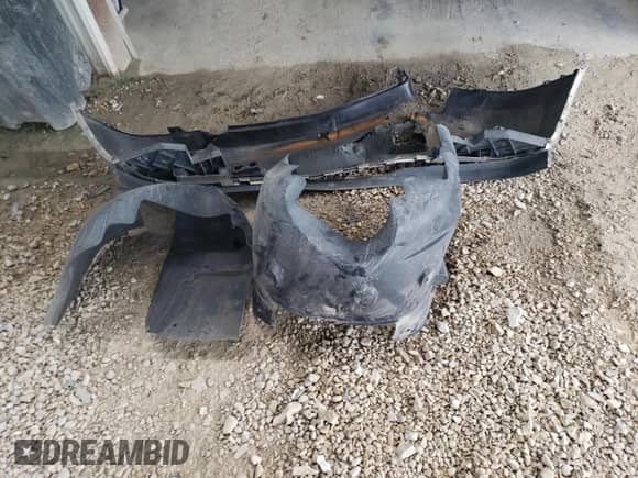 2009 Chevrolet Suburban 2LT с VIN 1GNFK26369R169036, выставлен на аукционе Copart как лот 83871775 с пробегом 253 894 миль миль и Списание • Salvage title. История ставок и продаж доступна на DreamBid. Изображение 13.