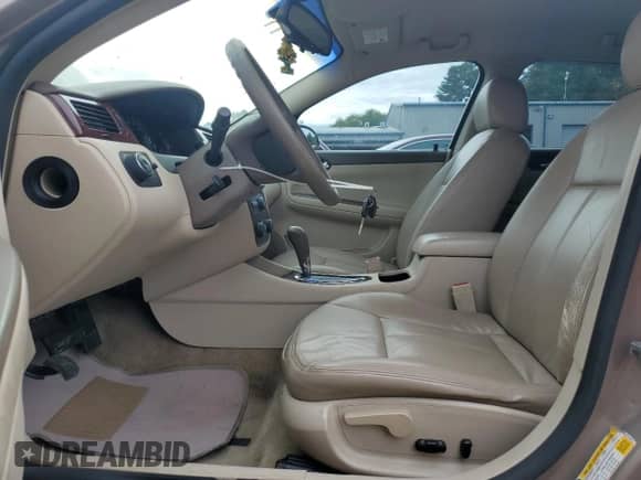 2007 Chevrolet Impala LT z VIN 2G1WT58K679204377, wystawiony jako Copart lot #85686825 z przebiegiem 93 718 mil mil oraz Czysty tytuł • Clean title. Historia ofert i sprzedaży dostępna na DreamBid. Obrazek 7.