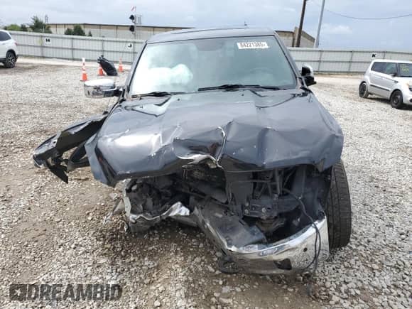 2017 Ram 1500 Limited z VIN 1C6RR7PTXHS592620, wystawiony jako Copart lot #84221385 z przebiegiem 264 428 mil mil oraz Szkoda całkowita • Salvage title. Historia ofert i sprzedaży dostępna na DreamBid. Obrazek 5.