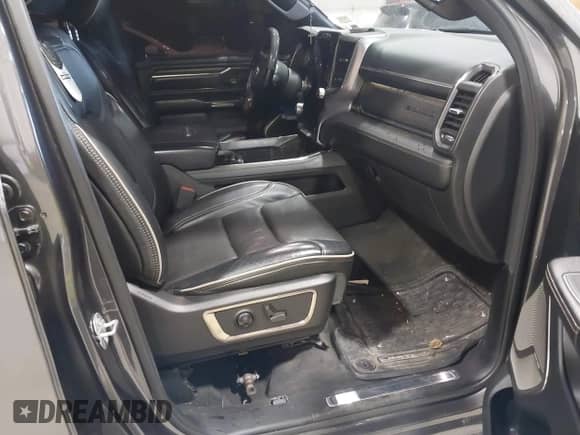 2019 Ram 1500 Limited z VIN 1C6SRFHT0KN896183, wystawiony jako IAAI lot #42082017 z przebiegiem 116 517 mil mil oraz . Historia ofert i sprzedaży dostępna na DreamBid. Obrazek 5.