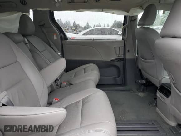 2016 Toyota Sienna XLE with VIN 5TDYK3DC9GS717149, listed as a Copart auction lot 84644415 with Not provided miles and Salvage title. Bid and sale history available at DreamBid. Image 11.