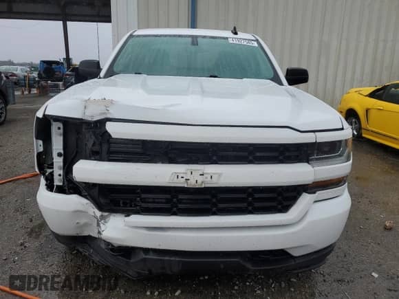 2018 Chevrolet Silverado 1500 Custom с VIN 1GCRCPEH7JZ204216, выставлен на аукционе Copart как лот 41927585 с пробегом 85 208 миль миль и Списание • Salvage title. История ставок и продаж доступна на DreamBid. Изображение 5.