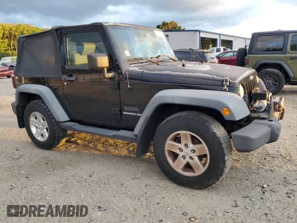 2010 Jeep Wrangler Sport с VIN 1J4AA2D18AL124477, выставлен на аукционе Copart как лот 85737515 с пробегом 126 610 миль миль и Чистый • Clean title. История ставок и продаж доступна на DreamBid. Изображение 4.