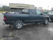 2007 Dodge 2500 SLT with VIN 3D7KR28C67G737580, listed as a Copart auction lot 80087834 with 321,903 mi miles and Salvage title. Bid and sale history available at DreamBid. Image 3.