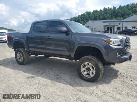 2017 Toyota Tacoma SR5 с VIN 3TMCZ5AN3HM081109, выставлен на аукционе Copart как лот 61154625 с пробегом 59 552 миль миль и Списание • Salvage title. История ставок и продаж доступна на DreamBid. Изображение 4.