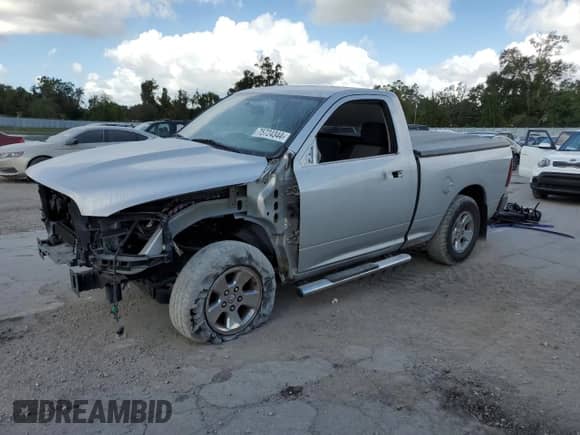 2011 Ram 1500 ST z VIN 3D7JB1EP1BG602517, wystawiony jako Copart lot #75724344 z przebiegiem 123 985 mil mil oraz Szkoda całkowita • Salvage title. Historia ofert i sprzedaży dostępna na DreamBid. Obrazek 1.