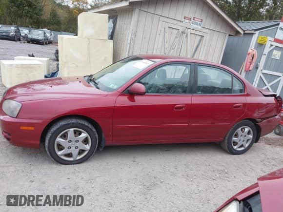 2005 Hyundai Elantra GLS z VIN KMHDN46D55U190085, wystawiony jako IAAI lot #43445852 z przebiegiem 77 968 mil mil oraz . Historia ofert i sprzedaży dostępna na DreamBid. Obrazek 14.