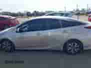 2018 Toyota Prius Plus z VIN JTDKARFP7J3099284, wystawiony jako IAAI lot #42920662 z przebiegiem 51 694 mil mil oraz . Historia ofert i sprzedaży dostępna na DreamBid. Obrazek 14.