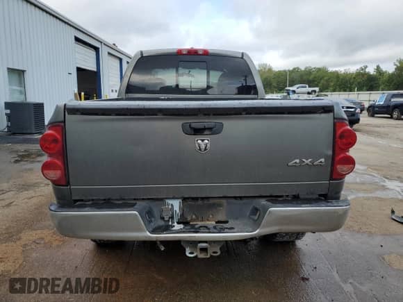 2007 Dodge 1500 SLT с VIN 1D7HU182X7S212122, выставлен на аукционе Copart как лот 82075045 с пробегом 253 482 миль миль и Списание • Salvage title. История ставок и продаж доступна на DreamBid. Изображение 6.