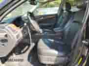 2012 Hyundai Equus Signature с VIN KMHGH4JHXCU050741, выставлен на аукционе Copart как лот 72270834 с пробегом 206 044 миль миль и Списание • Salvage title. История ставок и продаж доступна на DreamBid. Изображение 7.