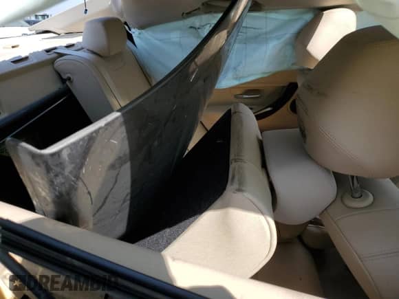 2015 BMW 3 Series 328i с VIN WBA3C1C53FK124517, выставлен на аукционе Copart как лот 70328945 с пробегом 109 940 миль миль и Списание • Salvage title. История ставок и продаж доступна на DreamBid. Изображение 10.