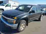 2009 Chevrolet Colorado 1LT с VIN 1GCDT13E598105833, выставлен на аукционе IAAI как лот 43439855 с пробегом 136 488 миль миль и . История ставок и продаж доступна на DreamBid. Изображение 2.