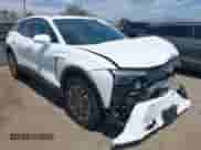 2024 Chevrolet Blazer EV eAWD LT z VIN 3GNKDBRJ8RS222352, wystawiony jako IAAI lot #43045919 z przebiegiem 7 226 mil mil oraz . Historia ofert i sprzedaży dostępna na DreamBid. Obrazek 1.