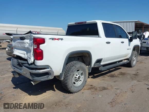 2021 Chevrolet Silverado 2500HD Work Truck z VIN 1GC1YLE7XMF129001, wystawiony jako IAAI lot #42036868 z przebiegiem 132 068 mil mil oraz . Historia ofert i sprzedaży dostępna na DreamBid. Obrazek 4.
