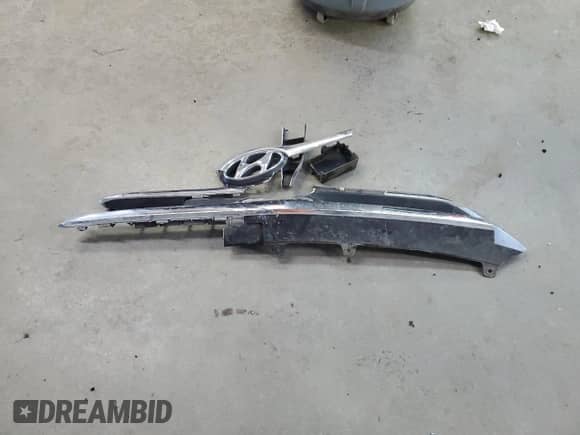 2008 Hyundai Entourage GLS с VIN KNDMC233X86056806, выставлен на аукционе Copart как лот 87970085 с пробегом 152 332 миль миль и Списание • Salvage title. История ставок и продаж доступна на DreamBid. Изображение 13.