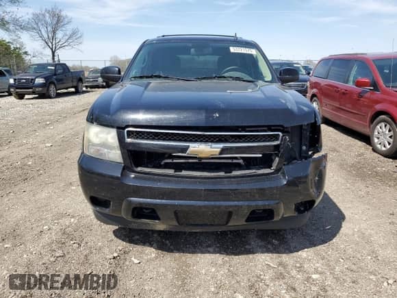 2011 Chevrolet Tahoe LS с VIN 1GNSKAE07BR385919, выставлен на аукционе Copart как лот 53721575 с пробегом 279 687 миль миль и Списание • Salvage title. История ставок и продаж доступна на DreamBid. Изображение 5.
